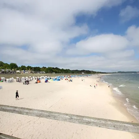 Apartamento Haus Borgwardt Fewo 02 Strandnah Goehren (Ruegen)