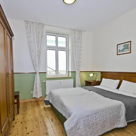 Haus Borgwardt Fewo 02 Strandnah * Goehren (Ruegen)